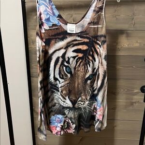 Bold Tiger Print Sleeveless Top